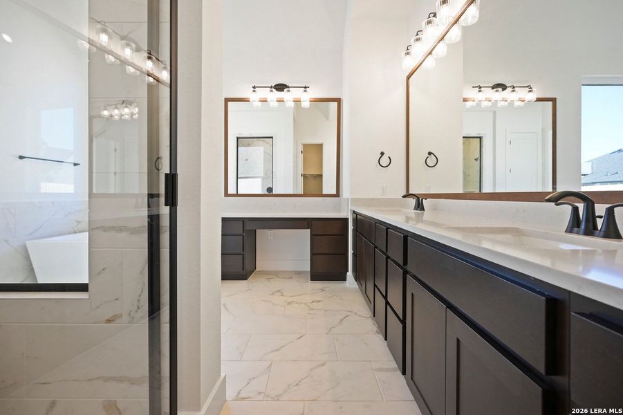 Furnished interior view inside a new home in La Cima, San Marcos (Image 11).