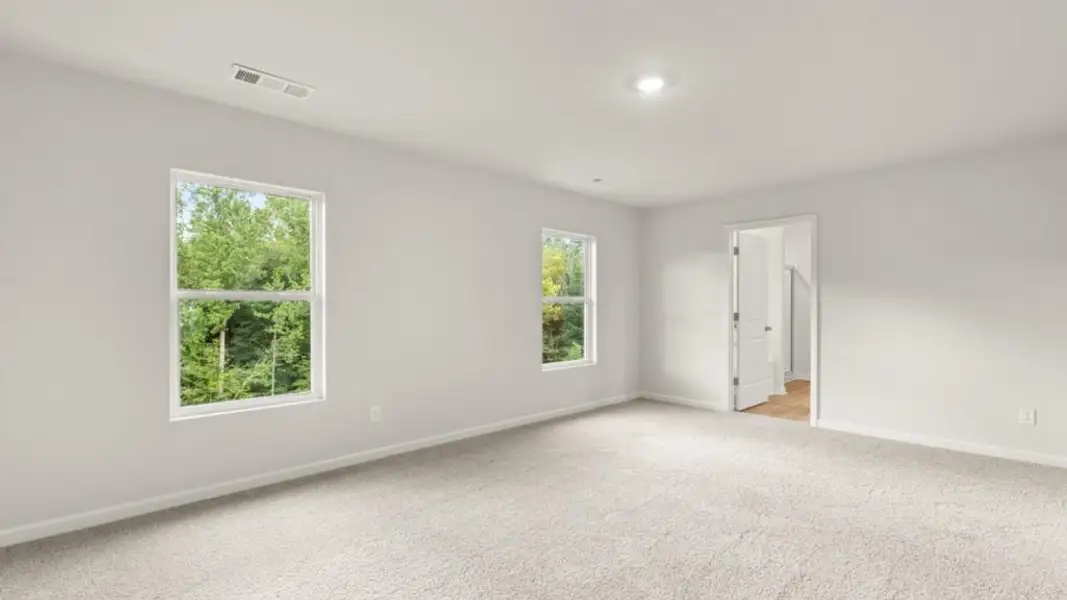 Spacious, unfurnished interior of a new home in Lost Creek, Dallas (Image 28). Spacious, unfurnished interior of a new home in Lost Creek, Dallas (Image 28).
