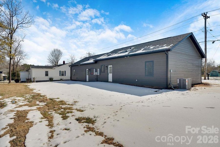Exterior details and patio area of a home in , Statesville (Image 16).