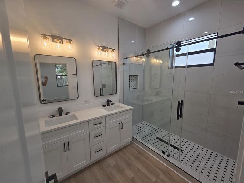 Furnished interior view inside a new home in , Port Charlotte (Image 8).