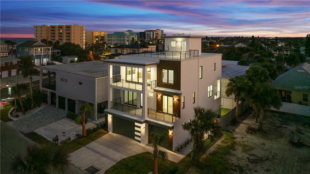 Exterior details and patio area of a home in , New Smyrna Beach (Image 56).