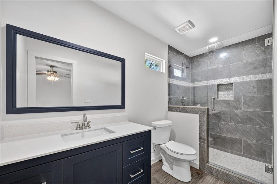 Furnished interior view inside a new home in , Mabank (Image 6).