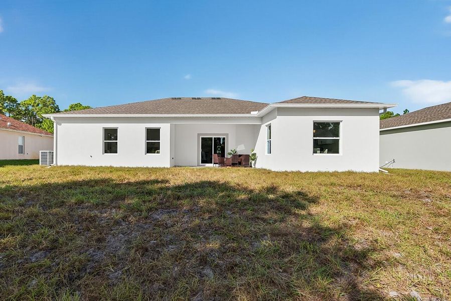Exterior details and patio area of a home in , Vero Beach (Image 28). Exterior details and patio area of a home in , Vero Beach (Image 28).
