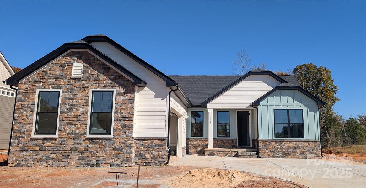 Image 19 of a home in Stoneridge Hills. Image 19 of a home in Stoneridge Hills.