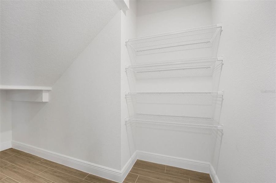 Image 55 of a home in Seaire.