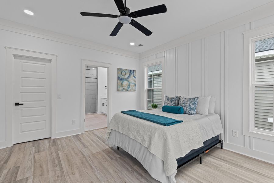 Furnished interior view inside a new home in , North Charleston (Image 9).