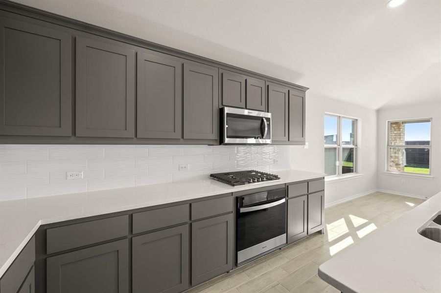 725 Scarlet Sage- Kitchen-5 725 Scarlet Sage- Kitchen-5