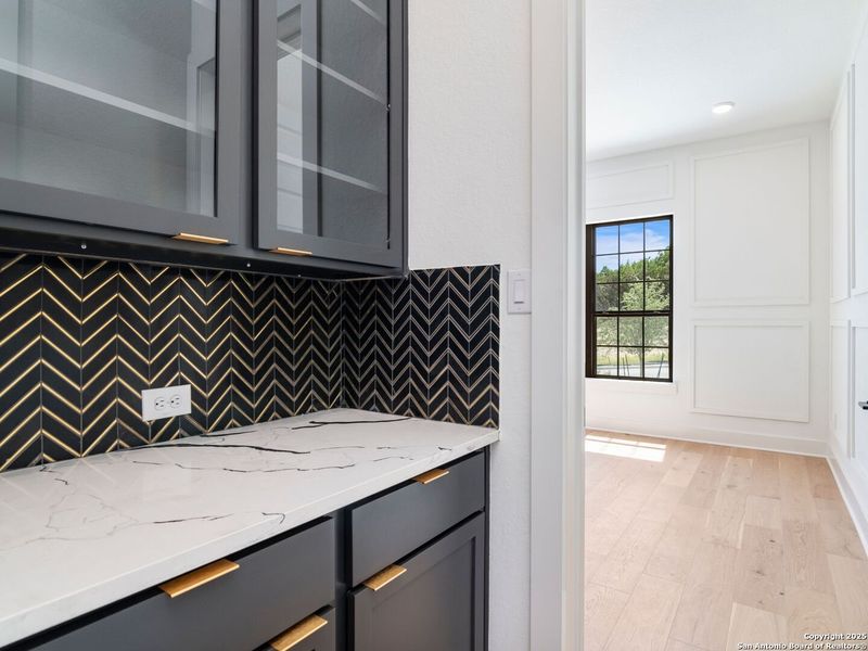 Furnished interior view inside a new home in Verandas at the Rim, San Antonio (Image 3).