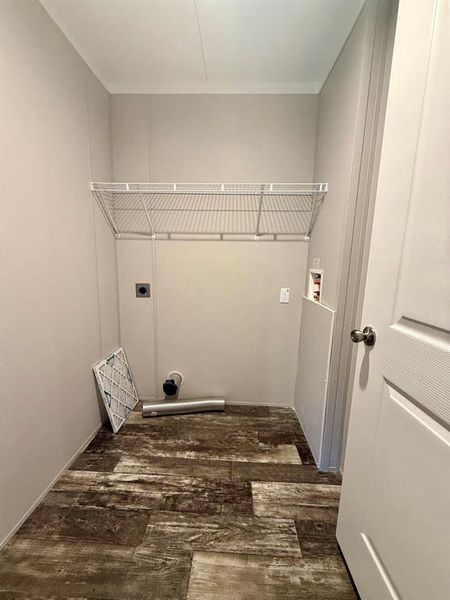 Spacious, unfurnished interior of a new home in , Pelican Bay (Image 22). Spacious, unfurnished interior of a new home in , Pelican Bay (Image 22).