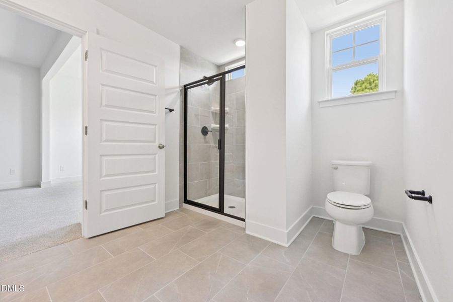 37-web-or-mls-Dunzo Dr-S1203-037