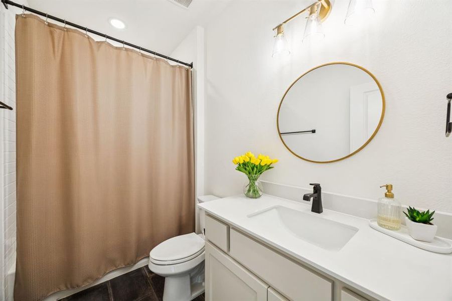 Furnished interior view inside a new home in , Celina (Image 34).