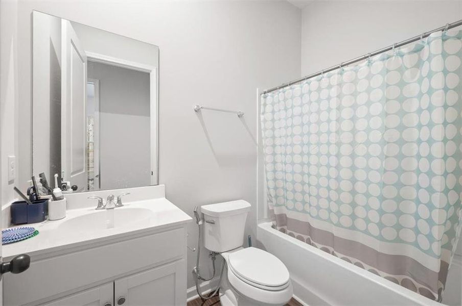 Furnished interior view inside a new home in Enclave at Edgewater, Holly Springs (Image 39).