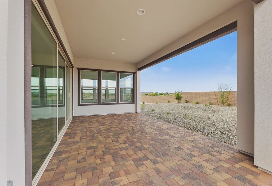 Covered Patio - 22 of 24