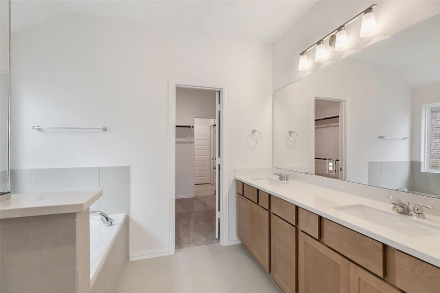 Furnished interior view inside a new home in Ellis Cove, Seabrook (Image 8).