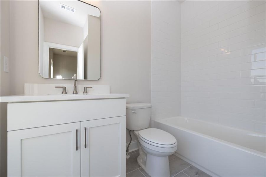 Furnished interior view inside a new home in Byers Park, Alpharetta (Image 8).