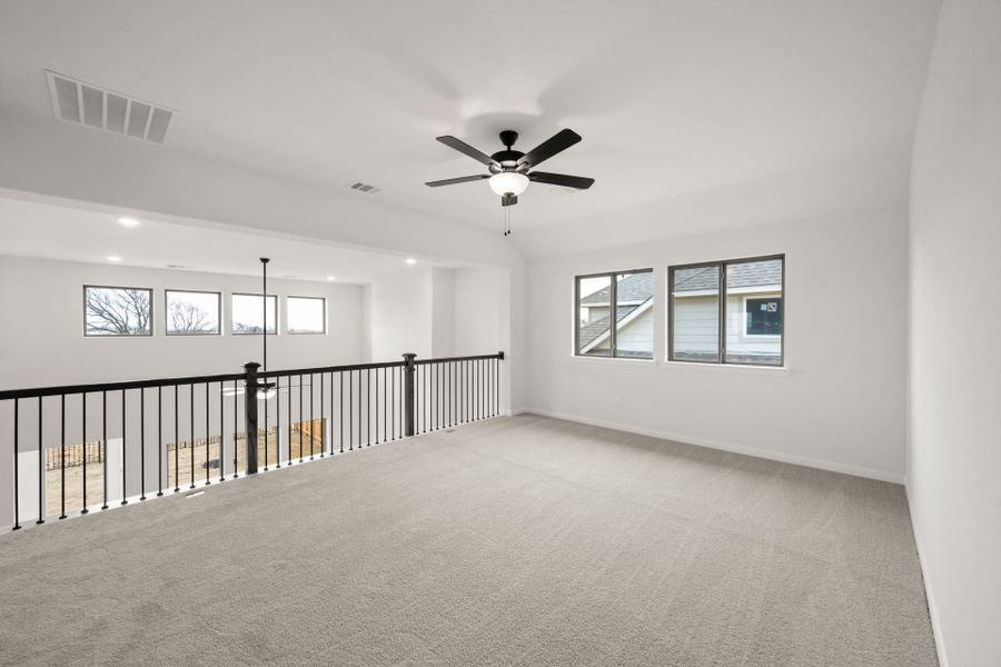 Spacious, unfurnished interior of a new home in Timberbrook, Justin (Image 20). Spacious, unfurnished interior of a new home in Timberbrook, Justin (Image 20).