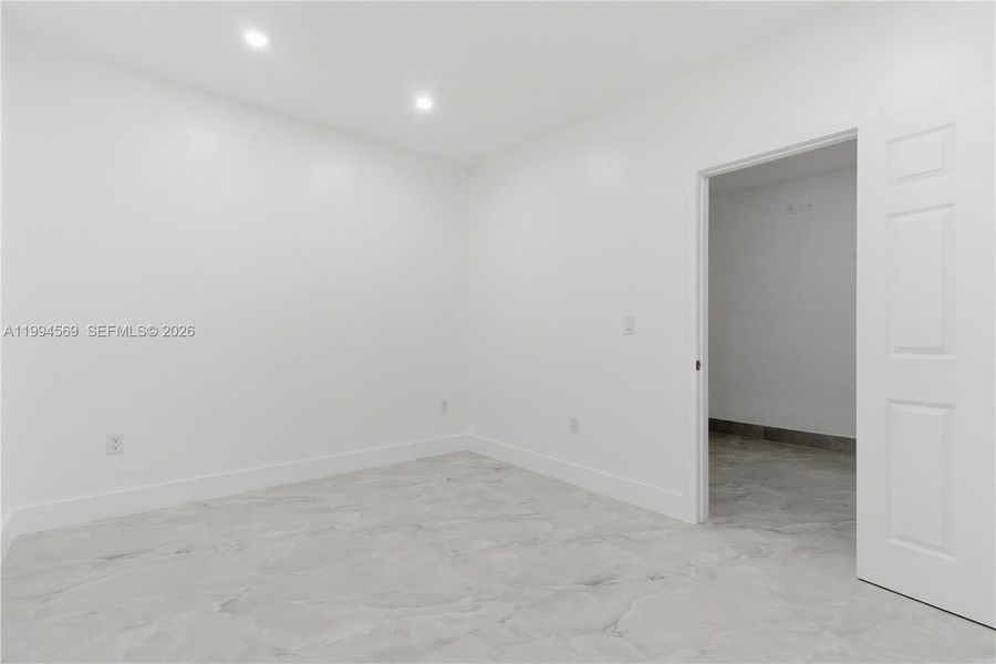 Spacious, unfurnished interior of a new home in , Homestead (Image 31).