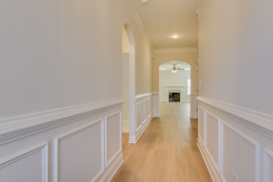 Spacious, unfurnished interior of a new home in The Sanctuary, Aiken (Image 25). Spacious, unfurnished interior of a new home in The Sanctuary, Aiken (Image 25).