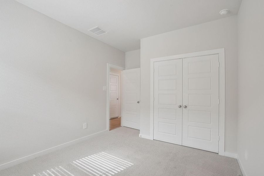 Spacious, unfurnished interior of a new home in Pine Lake Cove - Traditional Series, Montgomery (Image 19).