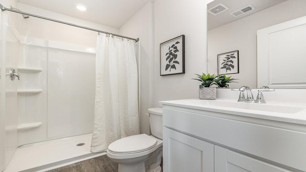 Furnished interior view inside a new home in The Oaks at Center Station, Hollywood (Image 18).