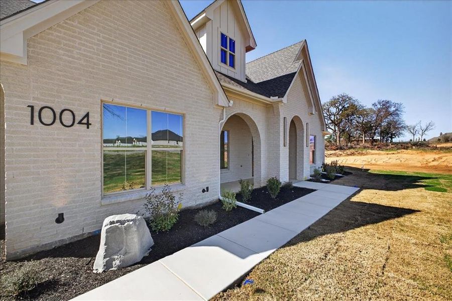 Exterior details and patio area of a home in , Azle (Image 4).