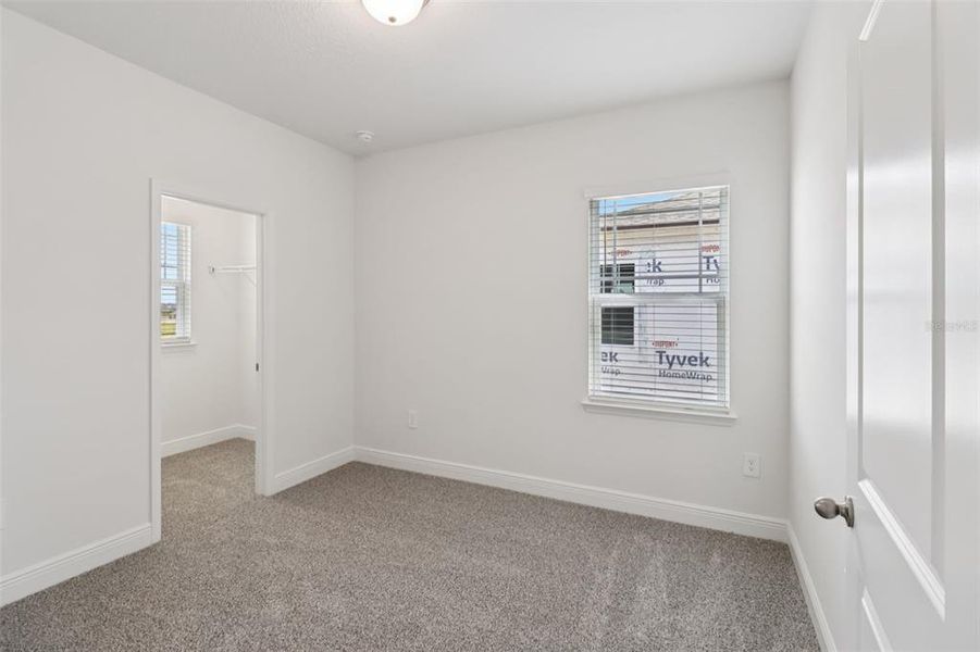 Spacious, unfurnished interior of a new home in Cyrene at Minneola, Minneola (Image 34).