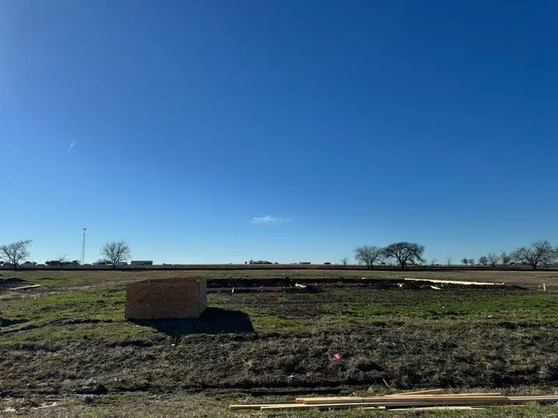 Site preparation for new homesites in Rocky Top, Krum (Image 3).