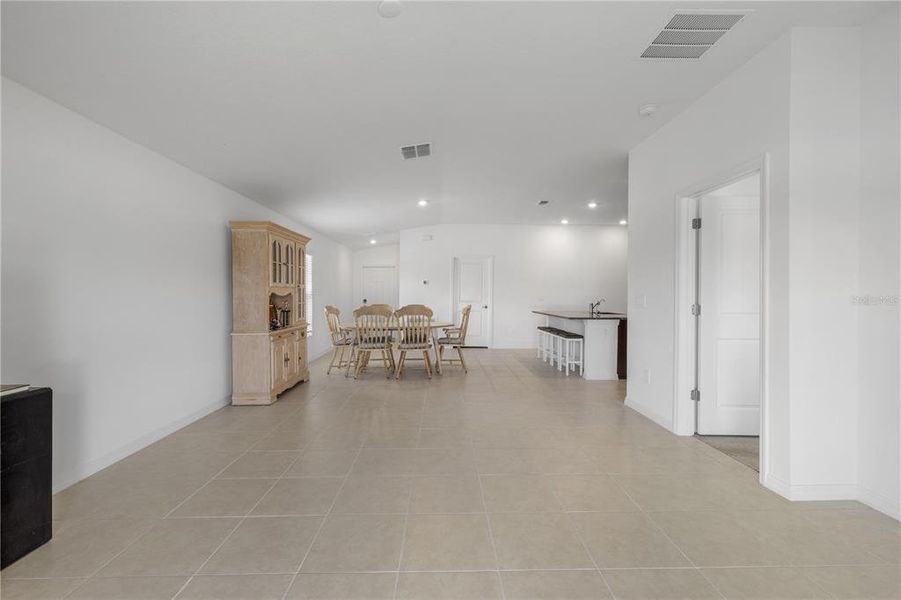 Furnished interior view inside a new home in Wind Meadows South, Bartow (Image 8).