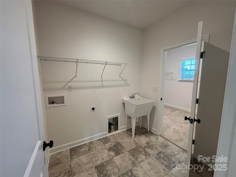 Image 32 of a home in Brighton Park.