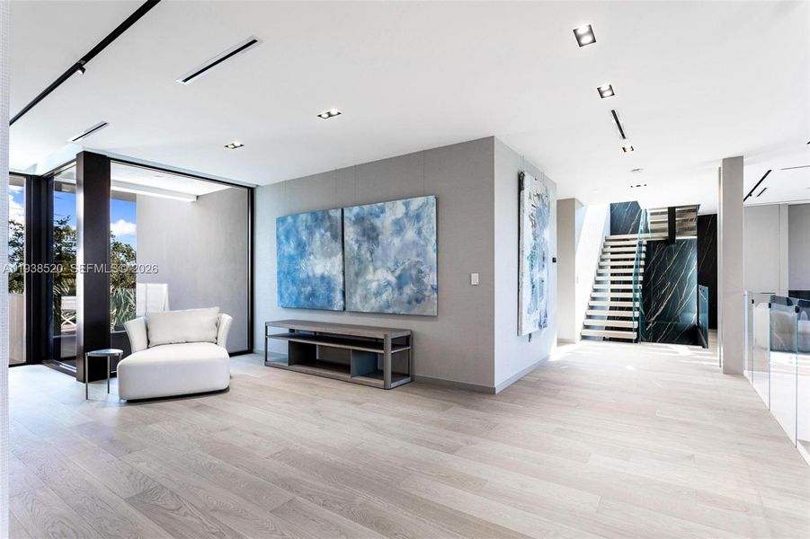 Image 60 of a home in .