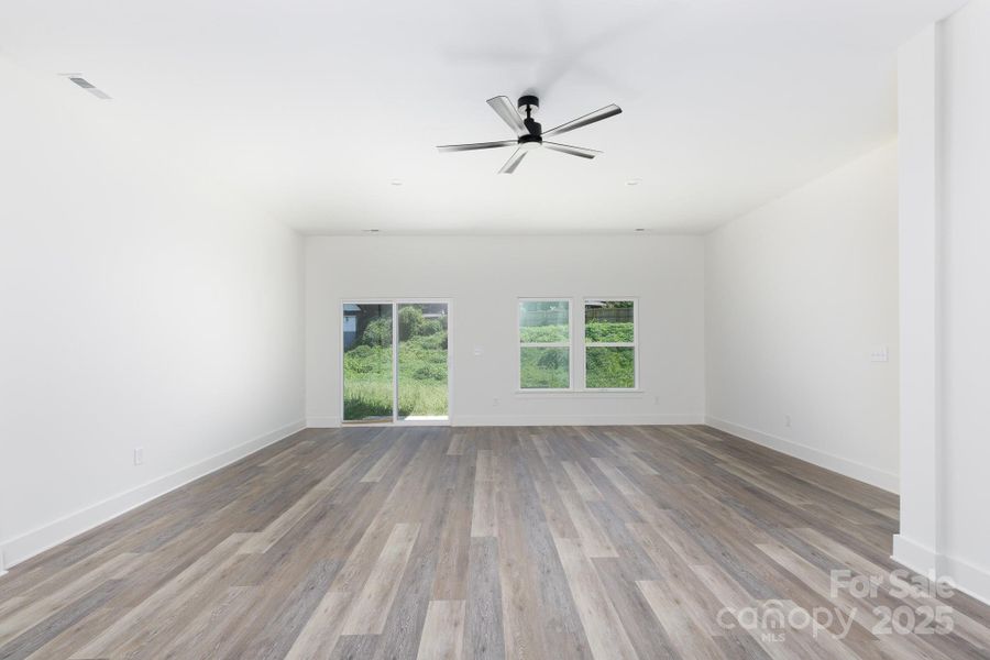 Spacious, unfurnished interior of a new home in , Gastonia (Image 17).