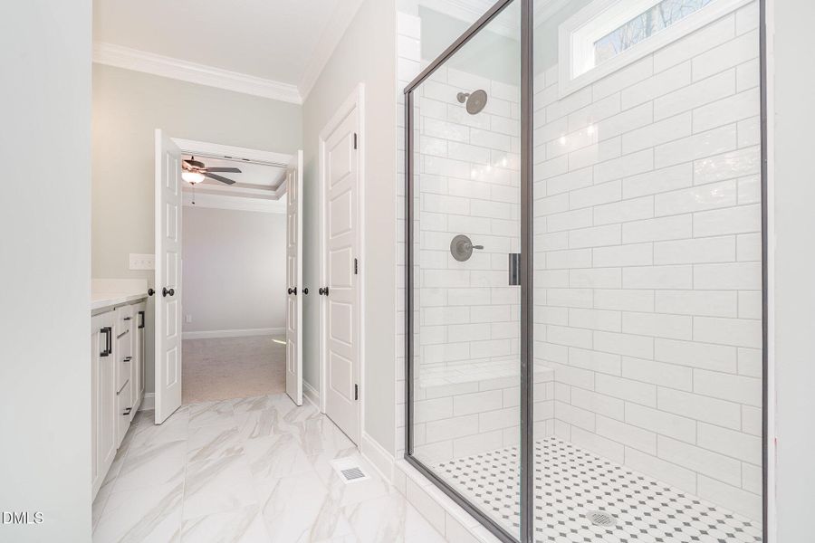 034_wag04104-edit_469 034_wag04104-edit_469