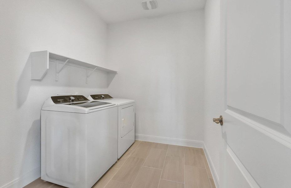 Image 18 of a home in Patterson Ranch. Image 18 of a home in Patterson Ranch.