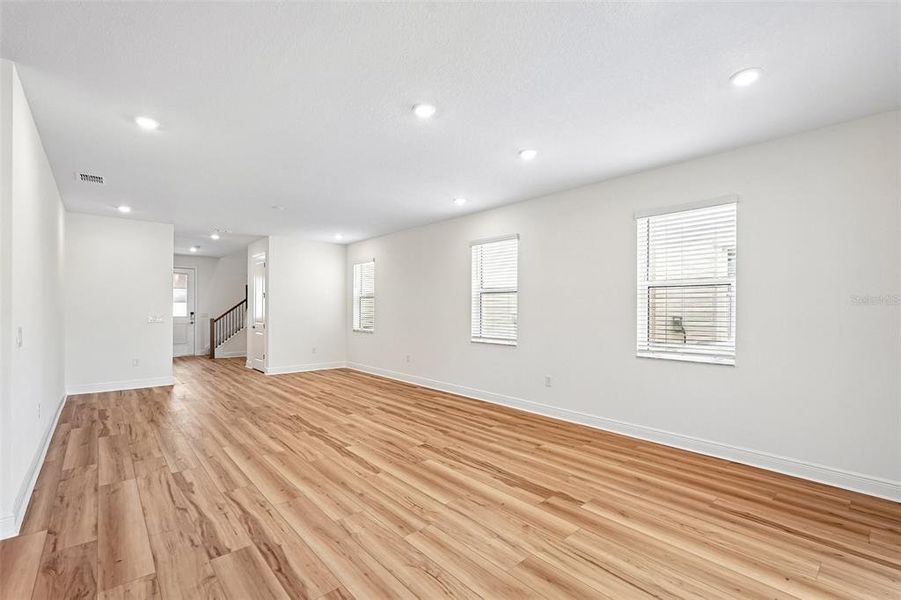 Spacious, unfurnished interior of a new home in SeaFlower, Bradenton (Image 26). Spacious, unfurnished interior of a new home in SeaFlower, Bradenton (Image 26).