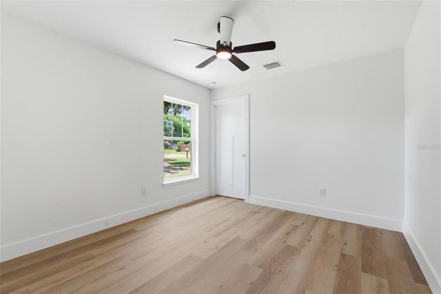 Spacious, unfurnished interior of a new home in , St. Petersburg (Image 20). Spacious, unfurnished interior of a new home in , St. Petersburg (Image 20).