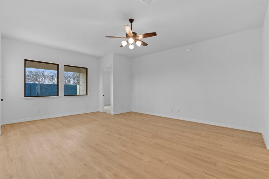 Spacious, unfurnished interior of a new home in Austin Point, Richmond (Image 22).