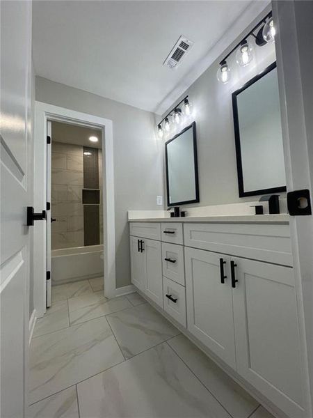 Furnished interior view inside a new home in , Hapeville (Image 8).