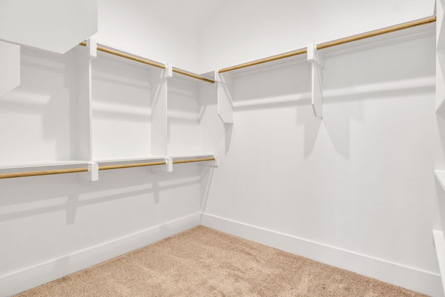 Spacious, unfurnished interior of a new home in ARTAVIA, Conroe (Image 18).