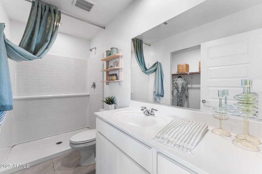 19-web-or-mls-DSC01092 19-web-or-mls-DSC01092