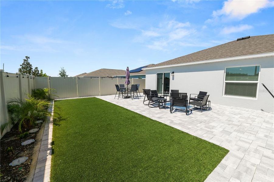 Exterior details and patio area of a home in Hunt Club Groves, Lake Wales (Image 25).