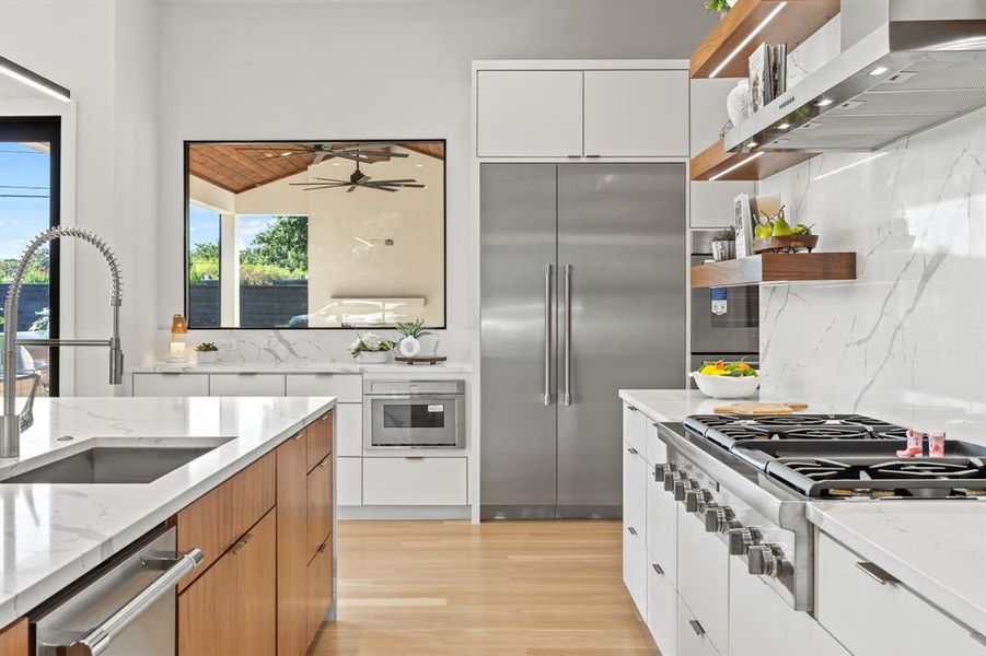 Furnished interior view inside a new home in , Dallas (Image 10). Furnished interior view inside a new home in , Dallas (Image 10).