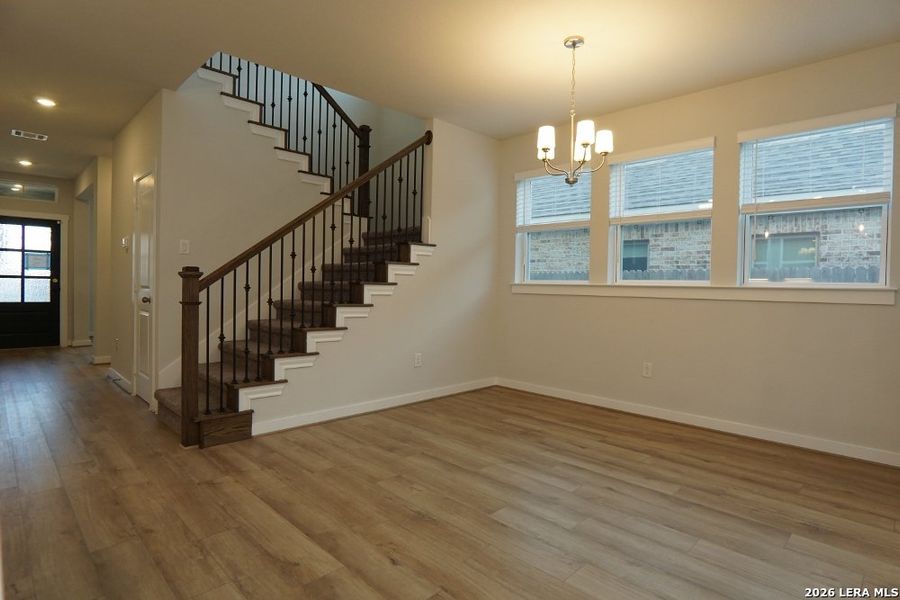 Spacious, unfurnished interior of a new home in Ladera - High Point 45', San Antonio (Image 33).
