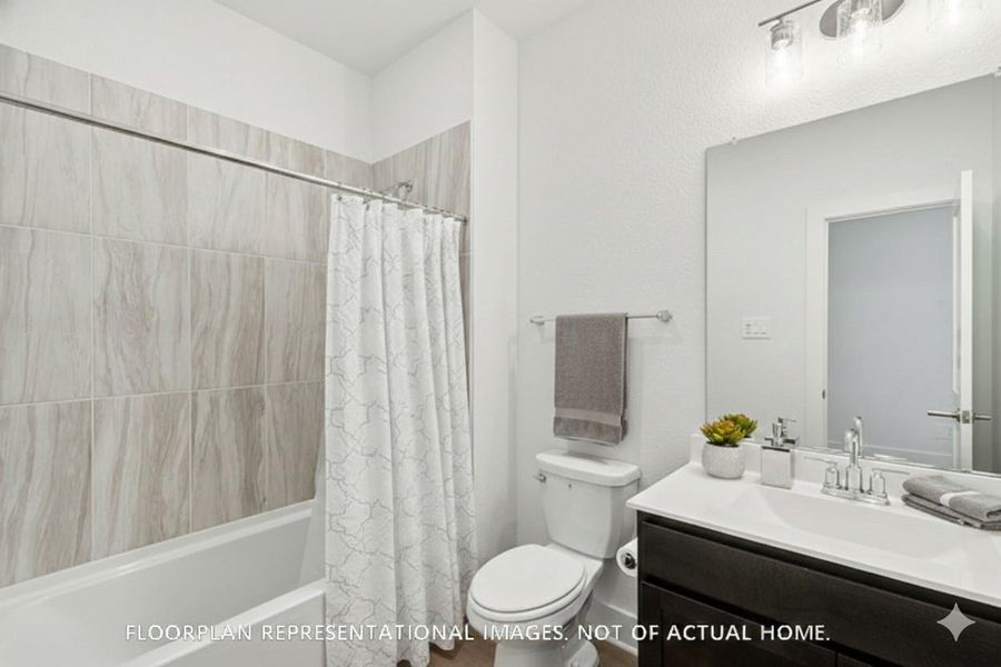 Furnished interior view inside a new home in Miller's Pond, Rosenberg (Image 16).