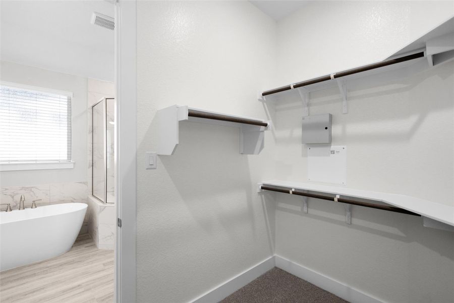 REPRESENTATIVE OF FLOOR PLAN ONLY REPRESENTATIVE OF FLOOR PLAN ONLY