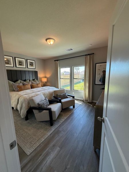 Furnished interior view inside a new home in Cypress Green, Hockley (Image 10).