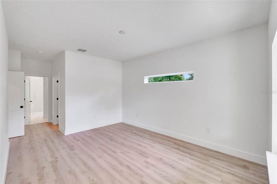 Spacious, unfurnished interior of a new home in , High Springs (Image 20). Spacious, unfurnished interior of a new home in , High Springs (Image 20).