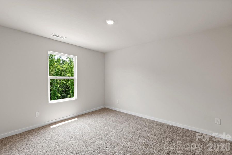 Spacious, unfurnished interior of a new home in Knights Bridge, Richburg (Image 11).