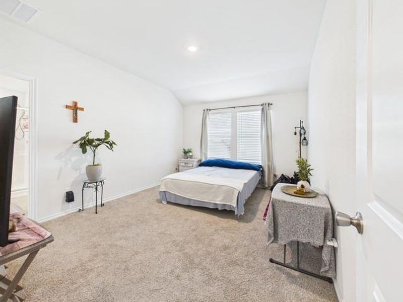 Furnished interior view inside a new home in Corsicana Commons, Corsicana (Image 7).