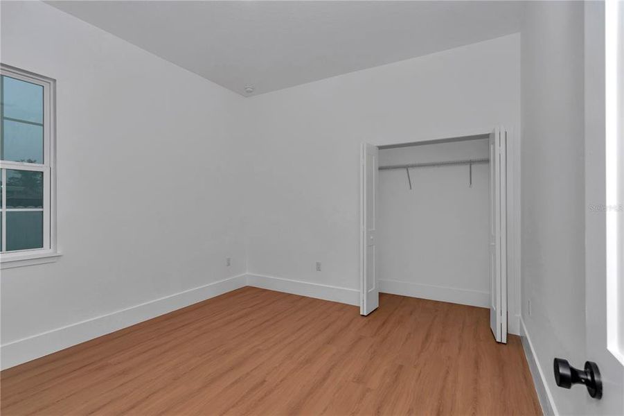 Spacious, unfurnished interior of a new home in , Ocala (Image 34).