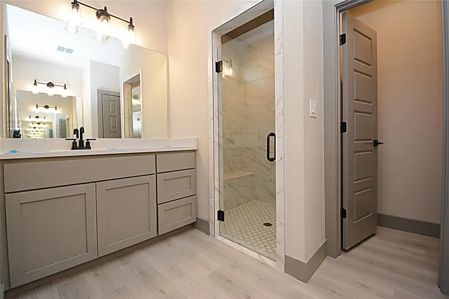 Furnished interior view inside a new home in , Fischer (Image 5).